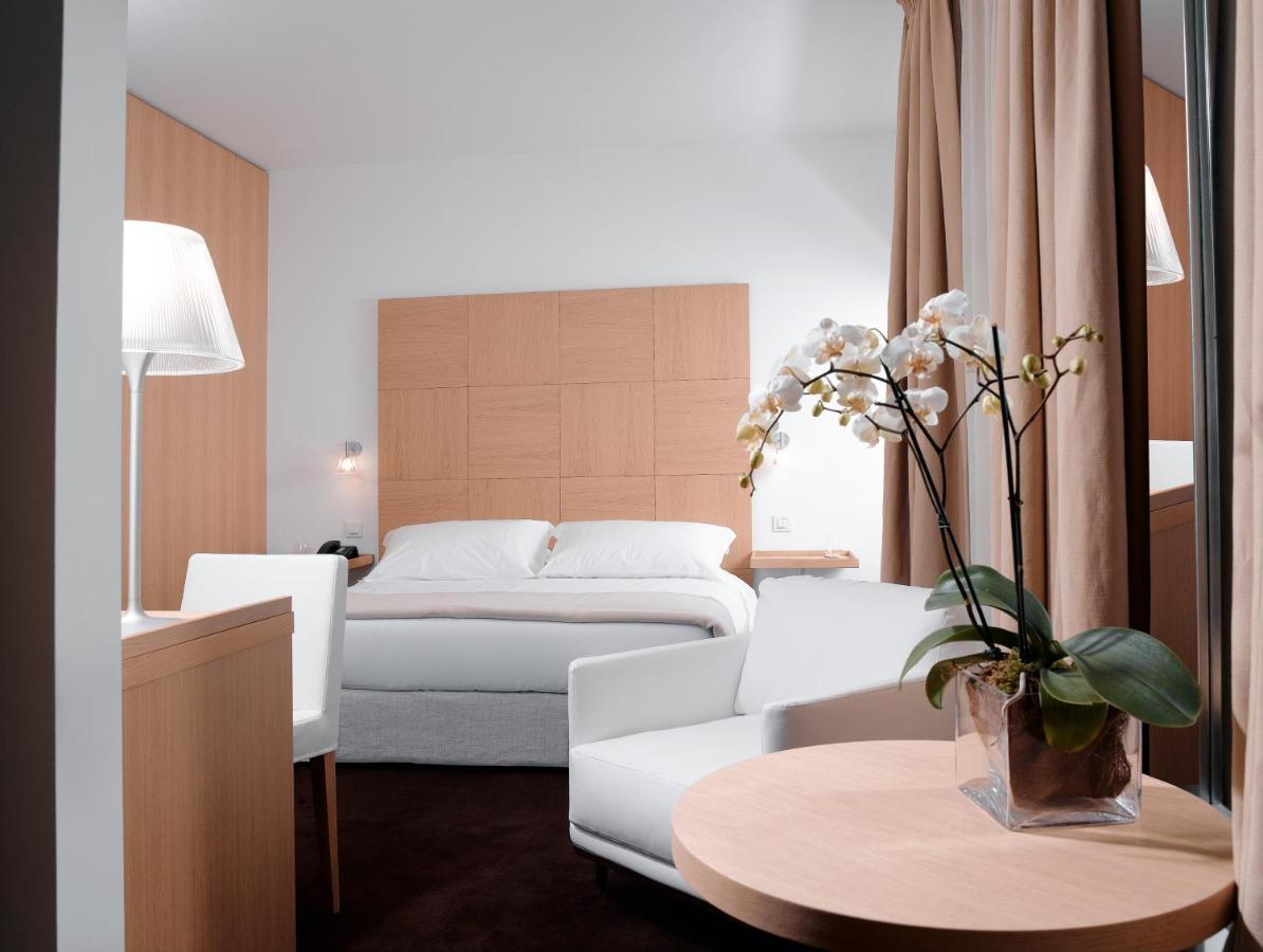 Hotel Alzinn Hesperange Luaran gambar