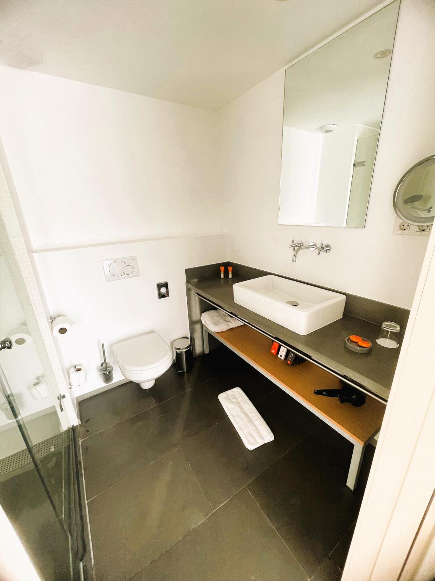 Hotel Alzinn Hesperange Luaran gambar