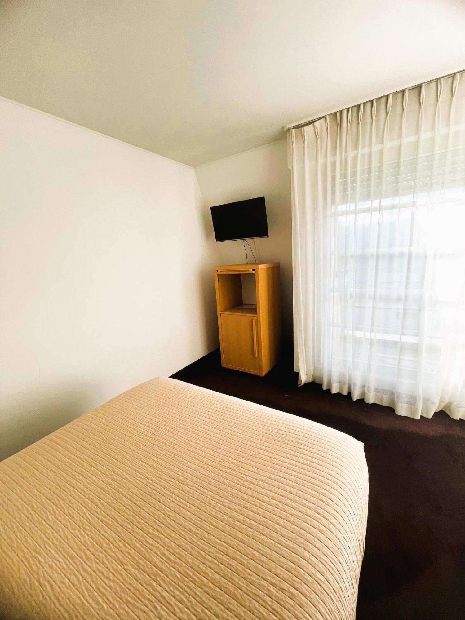 Hotel Alzinn Hesperange Luaran gambar